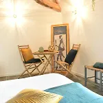 Frühstückspension Le Chai De La Rose Et Seances Bien Etre 3*