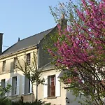Frühstückspension Le Chai De La Rose Et Seances Bien Etre Doué-la-Fontaine