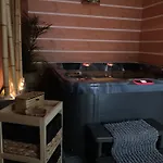 Frühstückspension Le Chai De La Rose Et Seances Bien Etre Doué-la-Fontaine