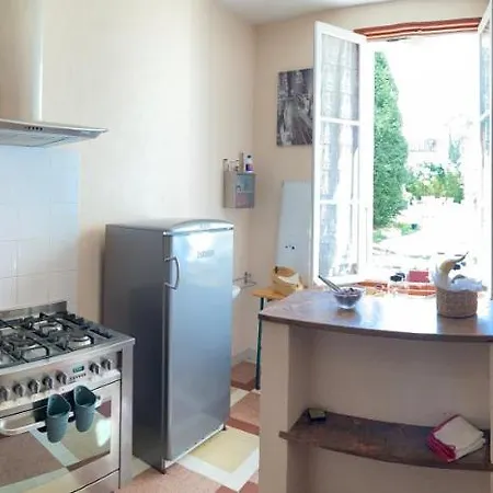 Le Chai De La Rose Et Seances Bien Etre 住宿加早餐酒店 杜埃拉方丹