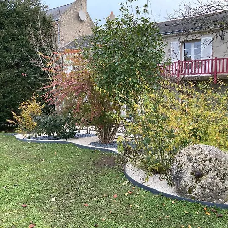 Le Chai De La Rose Et Seances Bien Etre 3* Doué-la-Fontaine