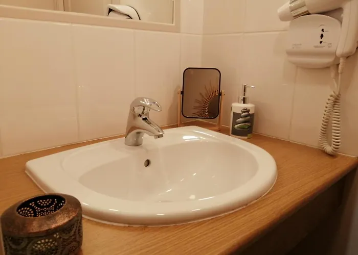 Le Chai De La Rose Couette-café Doué-la-Fontaine