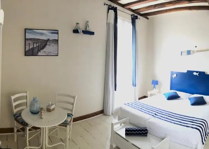 Le Chai De La Rose Couette-café Doué-la-Fontaine