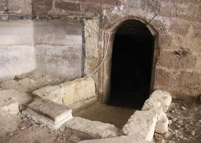 Le Chai De La Rose Doué-la-Fontaine